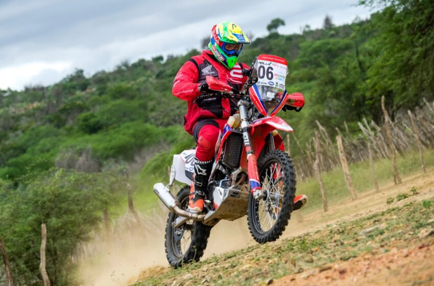  Bissinho Zavatti (Moto 2) e Tiago Wernersbach (Brasil) vencem primeiro dia do Rally RN 1500